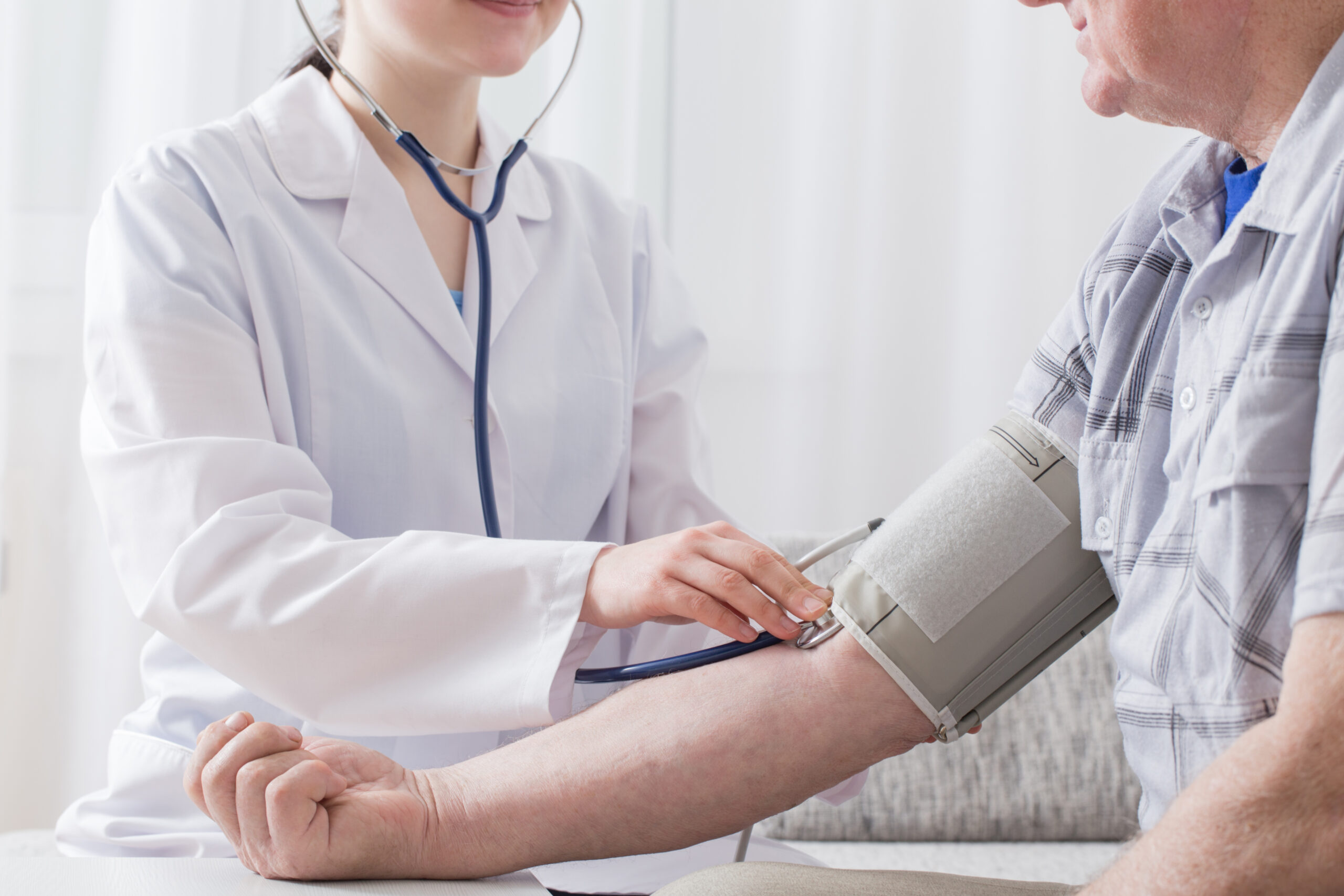 Hypertension: What Is, Causes, Symptoms, Diagnosis, and Treatment