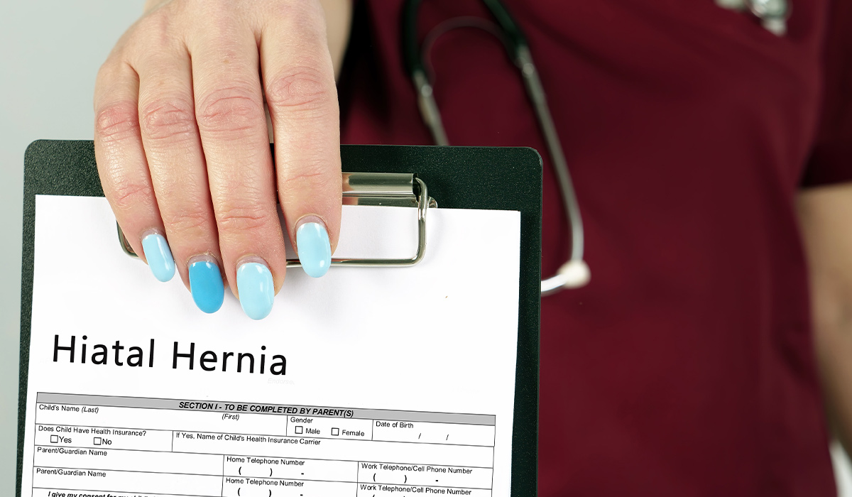 Hiatal Hernia: What It Is, Symptoms, Types, and Treatment