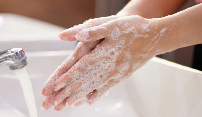 Staph Infection: Causes, Symptoms, Diagnosis, and Treatment