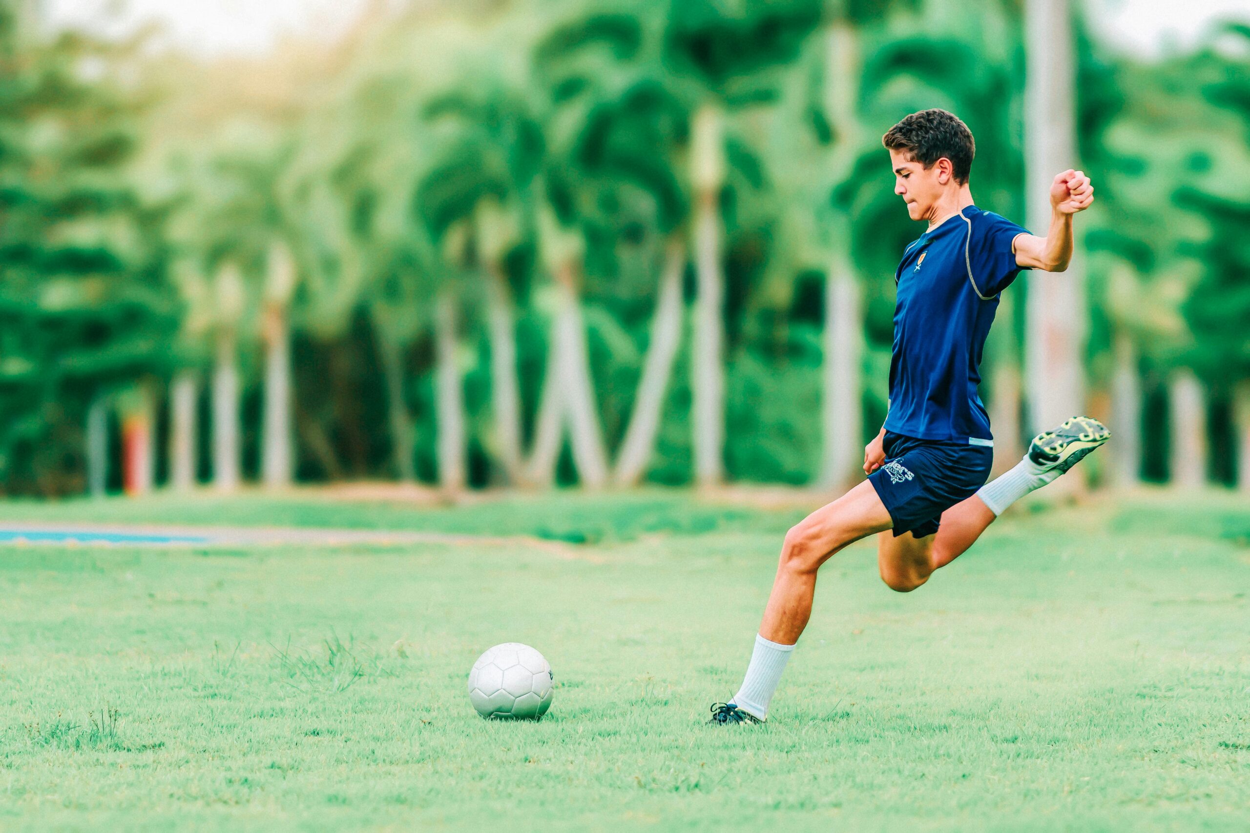 Groin Pain: What Is, Complications, Symptoms, and Treatment