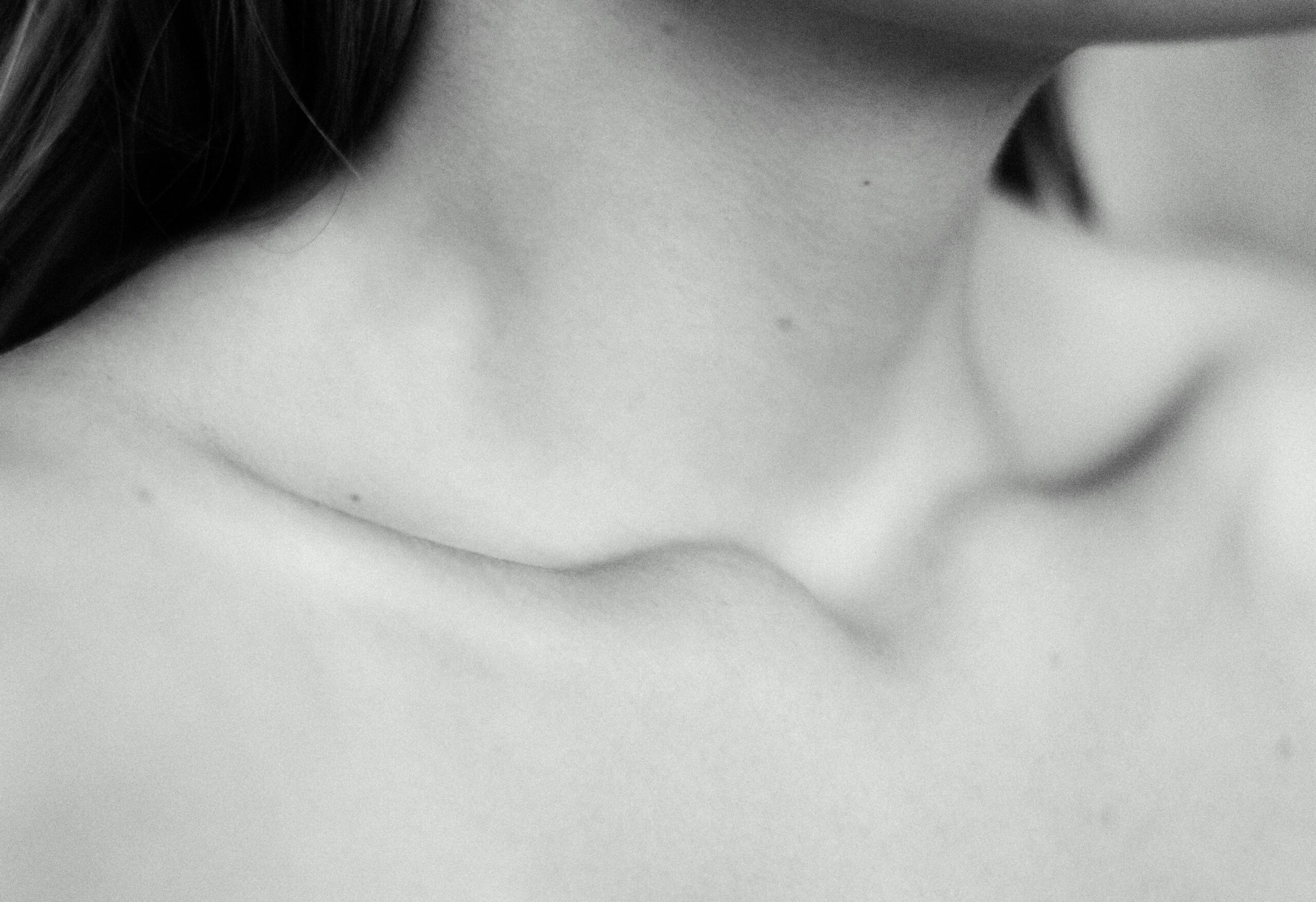 Stiff Neck: What Is, Causes, Symptoms, Diagnosis and Treatment