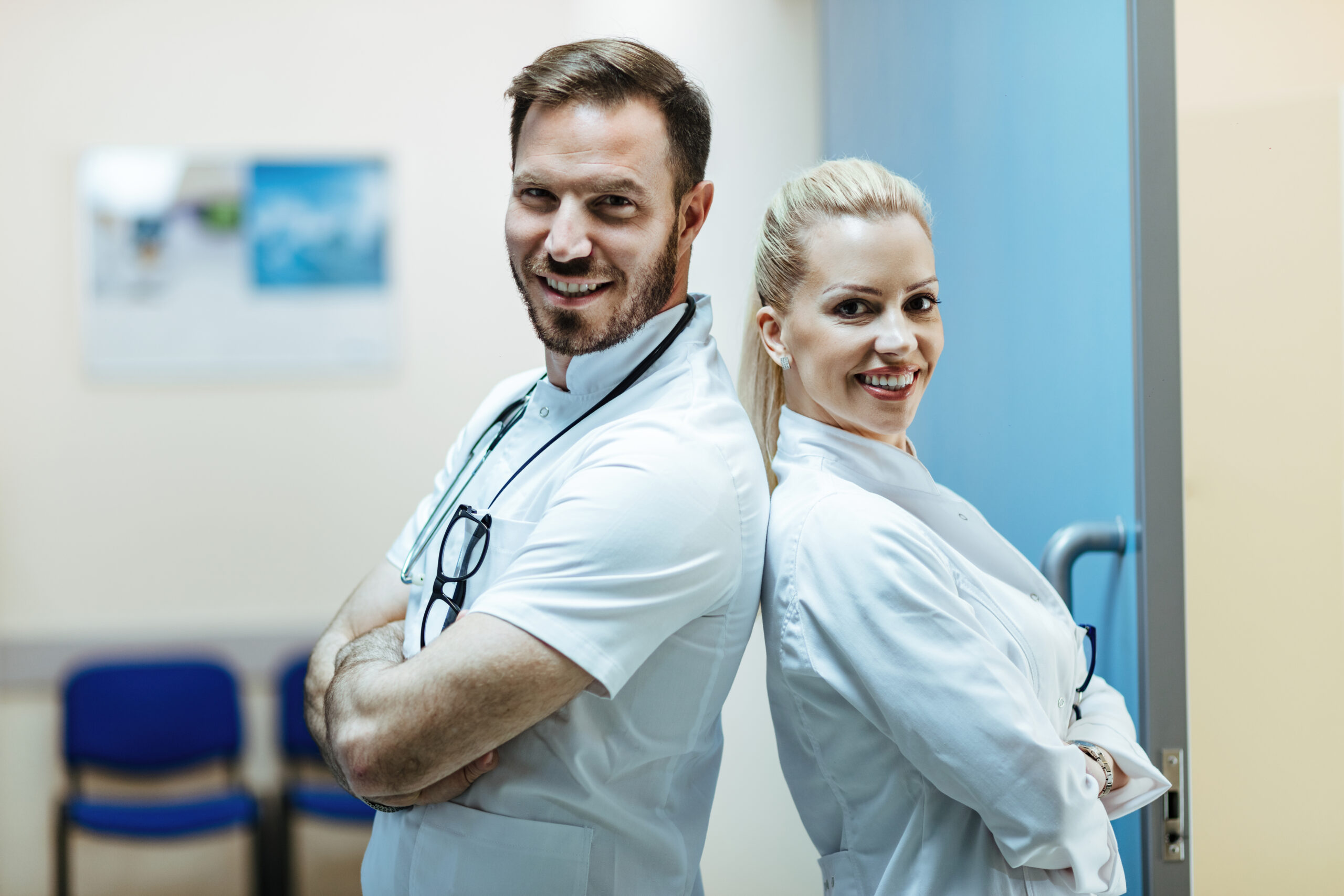 Nurse: Who Is, Specialization, and The Characteristics