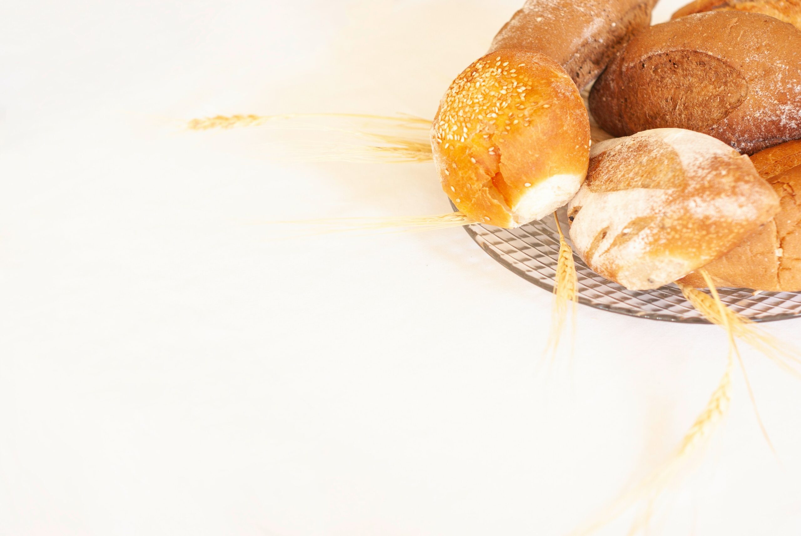 Gluten: What Is, Properties, Sources, Health Issues, and Intake