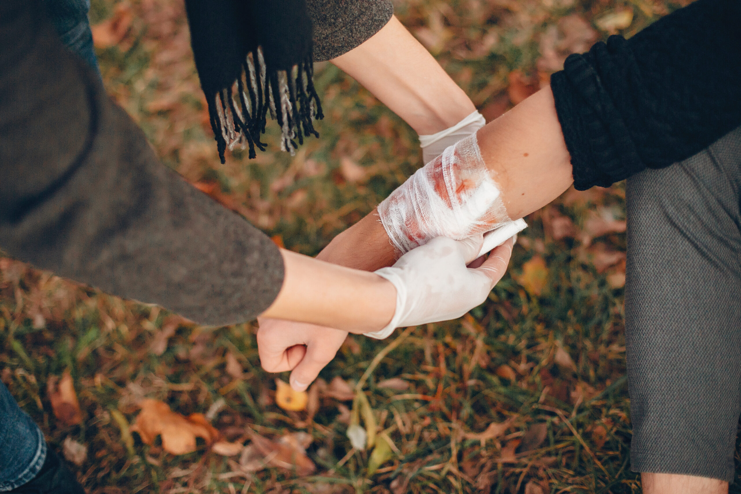 First Aid: What Is, Basic Principles