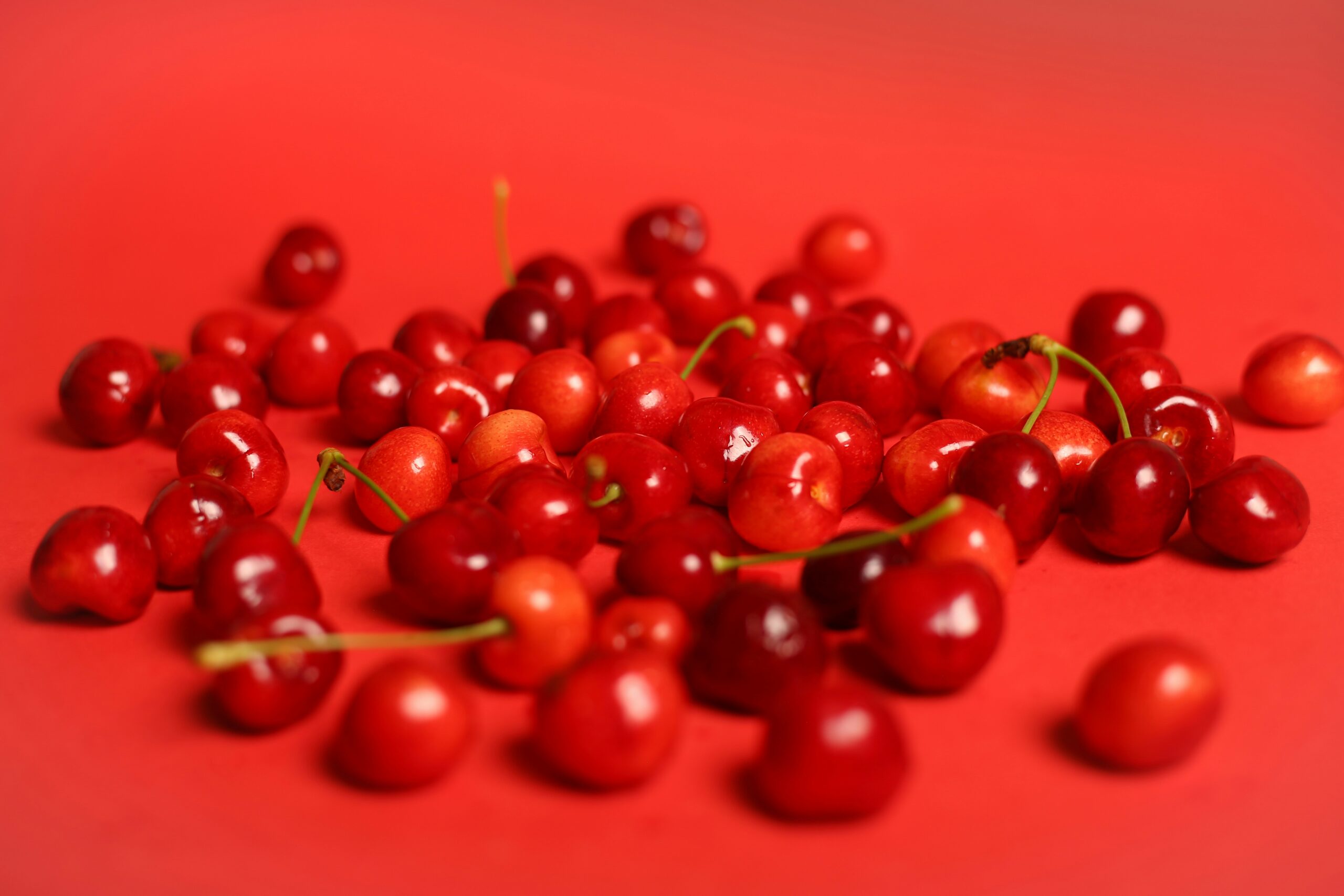 Cherry: What Is, Health Benefits, Content, and Safety