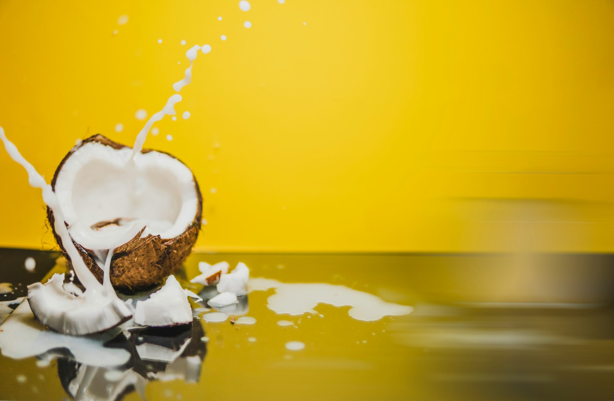 Coconut Oil: What Is, Health Benefits, Content, and Safety