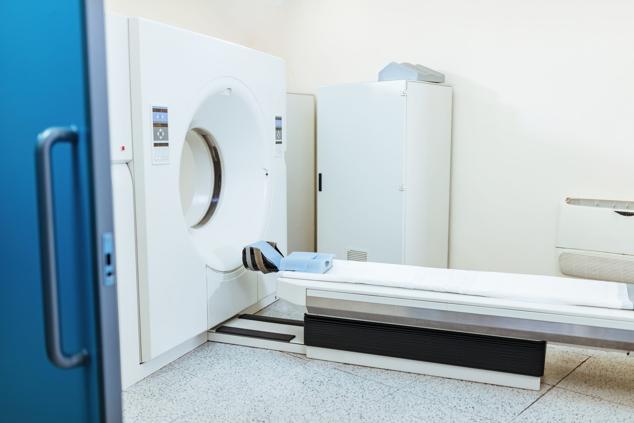 Magnetic Resonance Imaging: What Is, Preparation, and Test Course